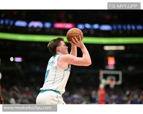 克尼佩尔状态火热近三场场均24分8板三分命中率超高表现引发关注